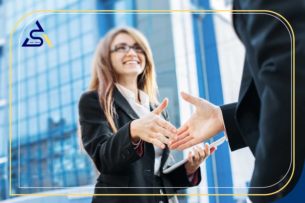 چگونه با یک مشاور کسب و کار میکنید؟